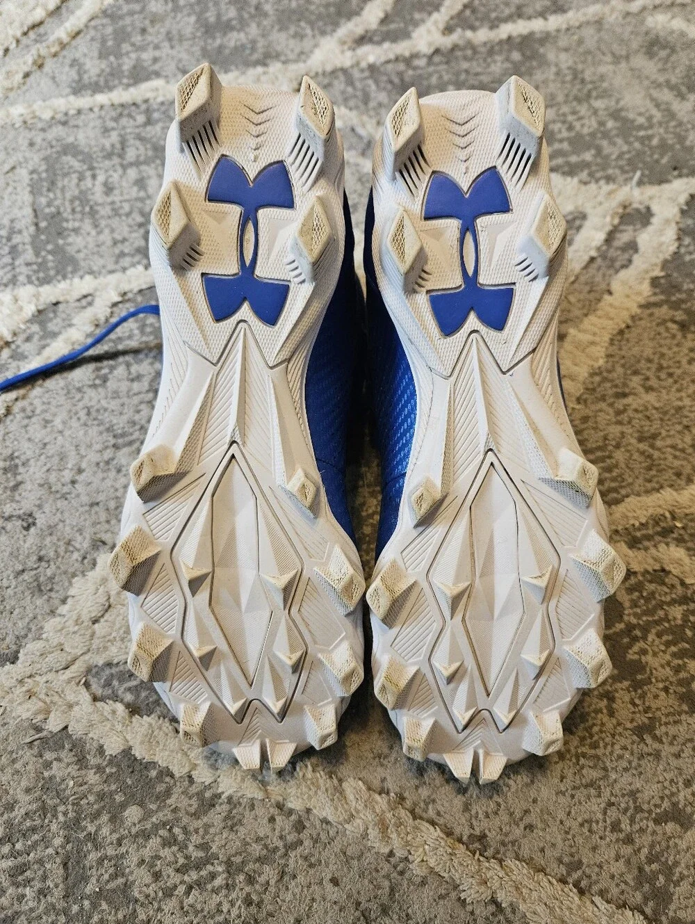 UA Highlight 2 RM Men's Football Cleats Sz 8.5 Mens